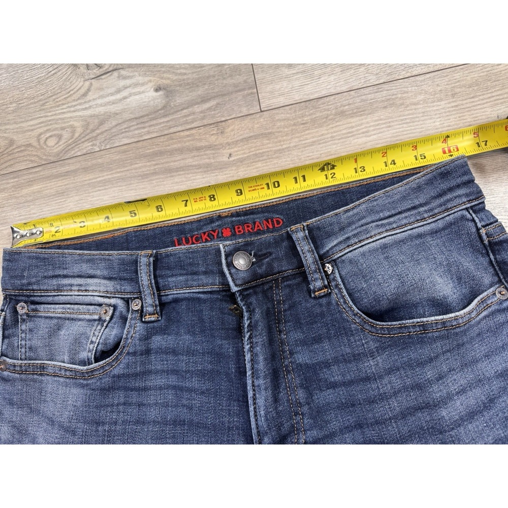 Lucky Brand 410 Straight Jeans Mens 32x32 Blue Medium Wash Denim 5-Pocket Casual - Picture 7 of 11